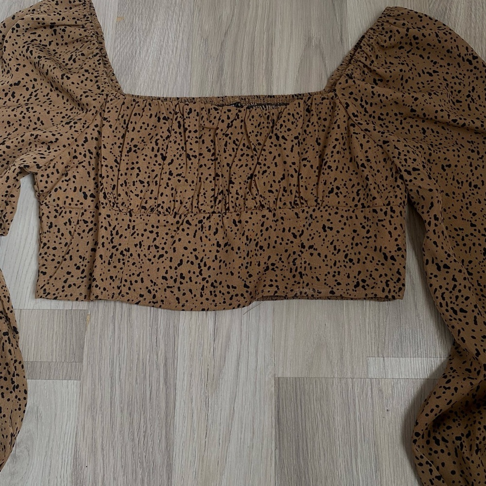 Cropped blouse